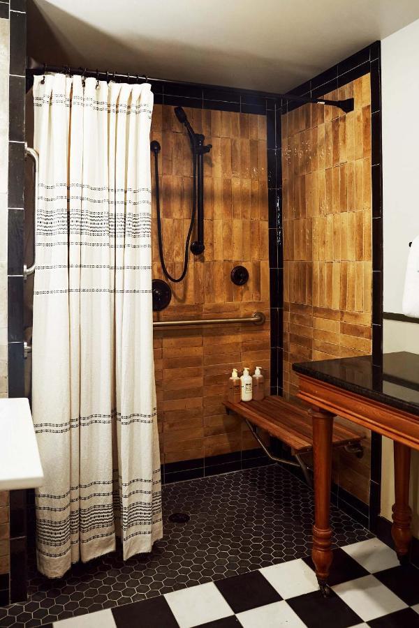 Berkshires Untold Hotell Lenox Eksteriør bilde